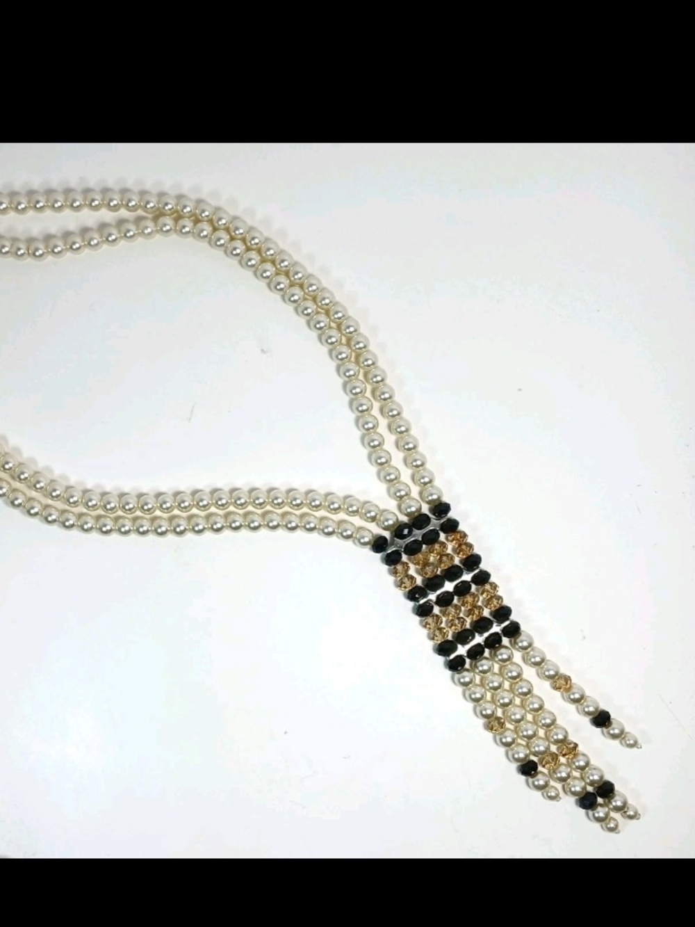 Elegant Kissaka Faux Pearl and Black Bead Fringe Necklace - Cream and Black